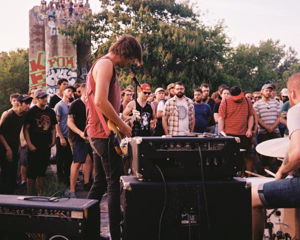 Shot with an Olympus 35RC on Kodak Gold 200.