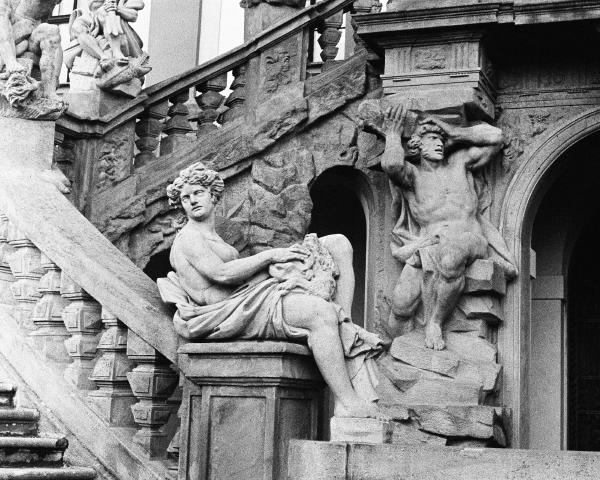 Zurich -> Lucerne -> Prague -> Salzburg -> Munich in November-December 2025.